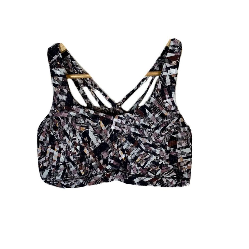 NWT Lululemon Free To Be Serene Bra, C/D Cup Sz 6 - Picture 4 of 8